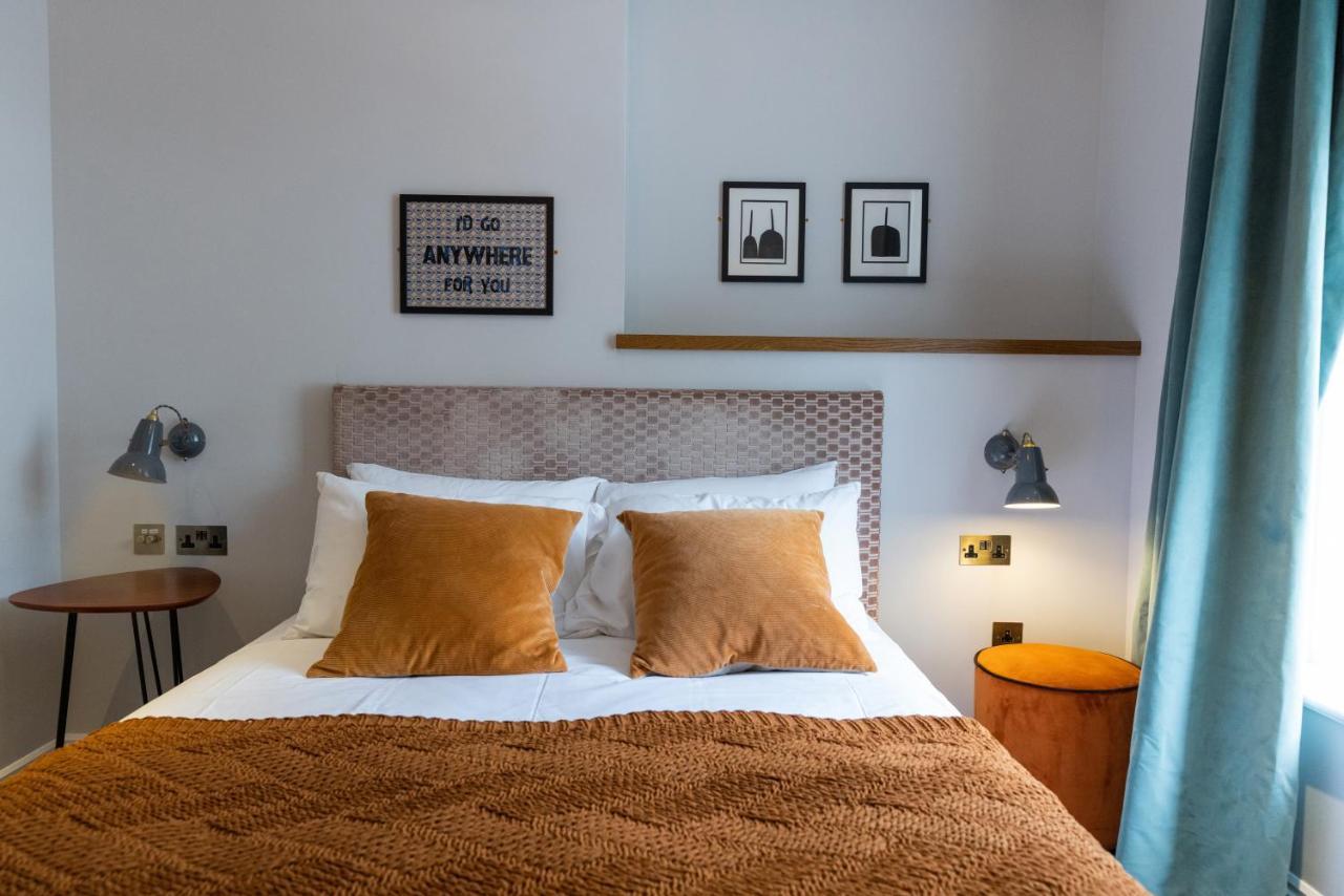 The Knight Of Nottinghill Hotel London Exterior photo