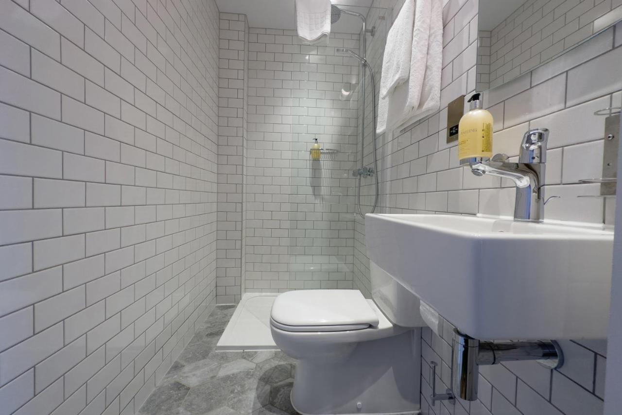 The Knight Of Nottinghill Hotel London Exterior photo