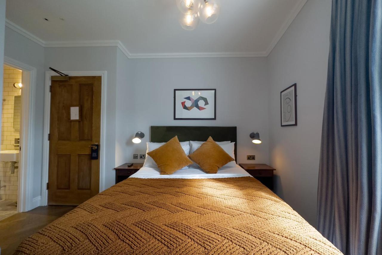 The Knight Of Nottinghill Hotel London Exterior photo